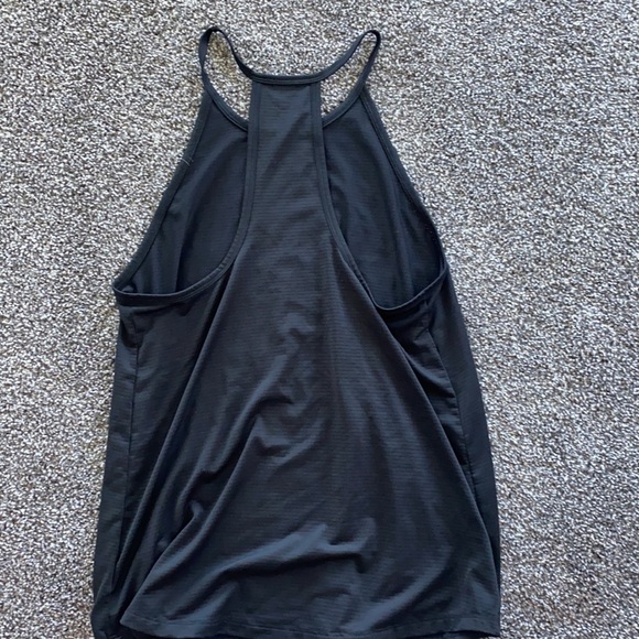 Black Workout Tank top - Picture 2 of 3